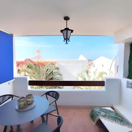 Sunlit Isle - Heated Pool, Fibre Net, Cristianos Daire