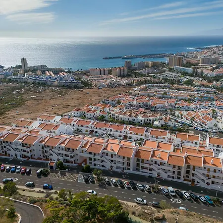 Sunlit Isle - Heated Pool, Fibre Net, Cristianos