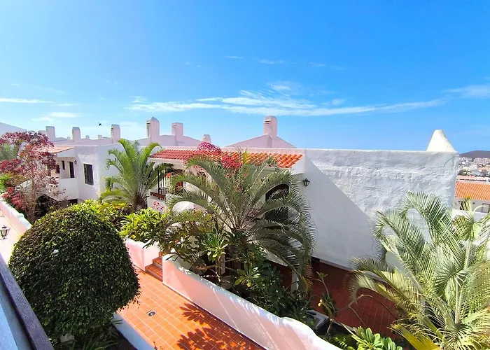 Appartamento Sunlit Isle - Heated Pool, Fibre Net, Cristianos